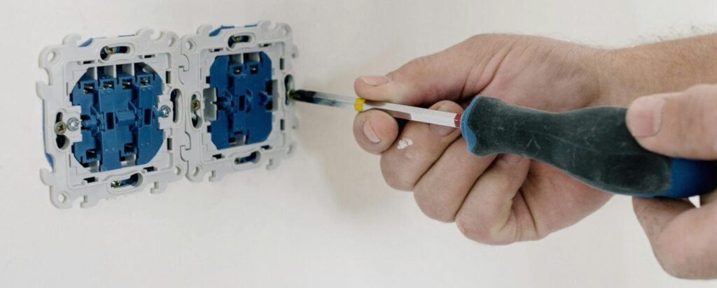 Instalaciones eléctricas Ball den Bas